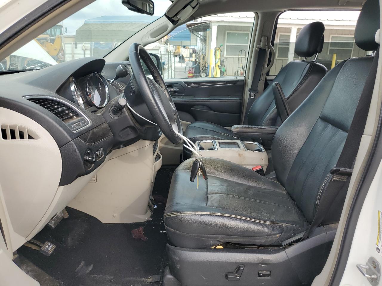 2013 Chrysler Town & Country Touring VIN: 2C4RC1BG1DR565674 Lot: 84481065