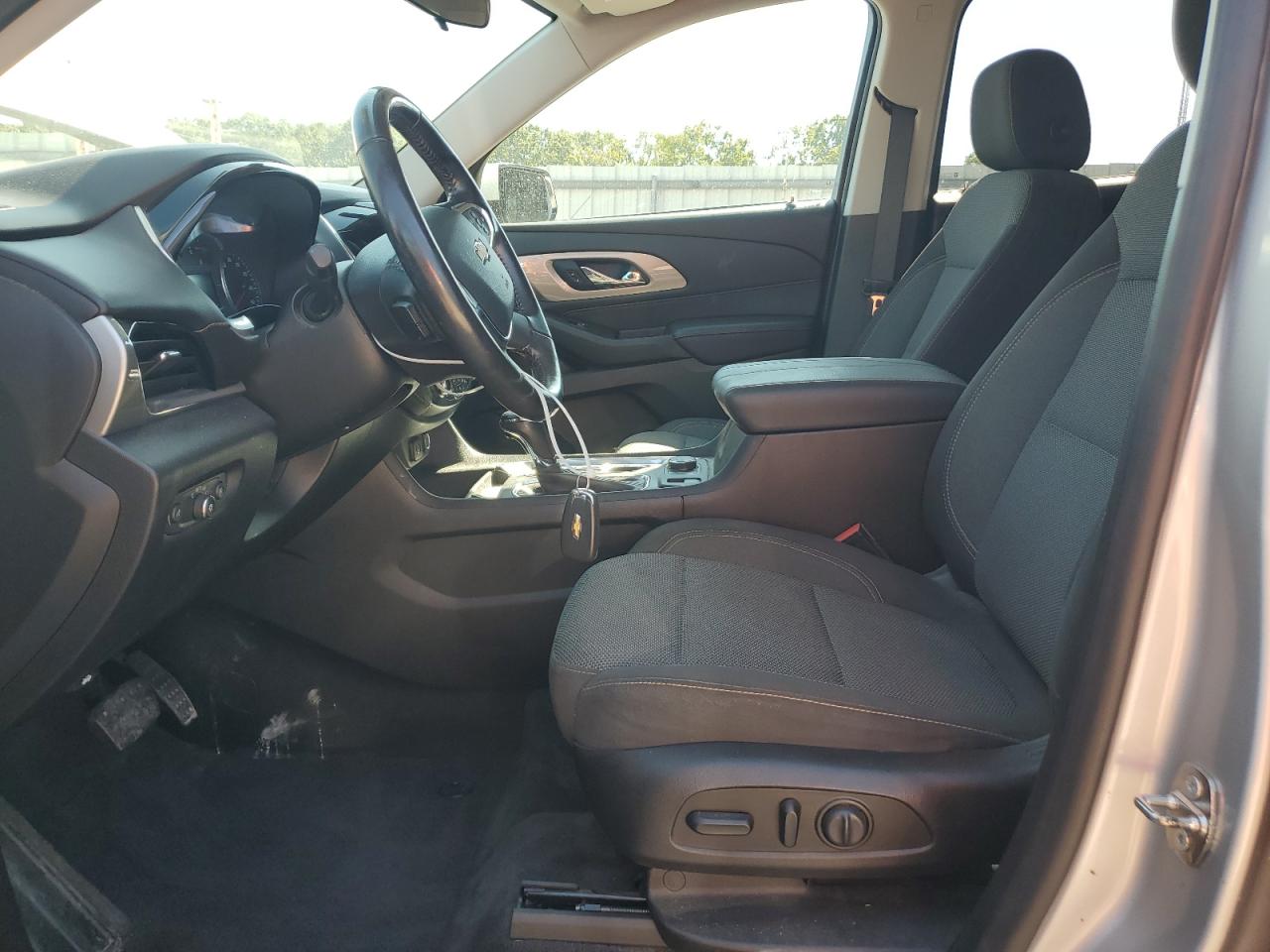 2019 Chevrolet Traverse Lt VIN: 1GNEVGKW1KJ201282 Lot: 83999375