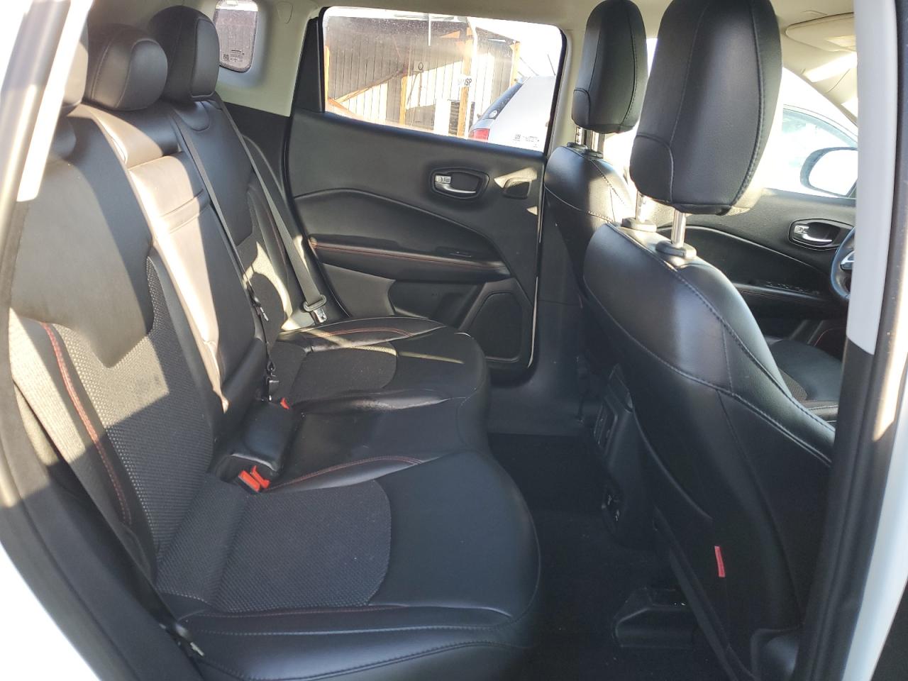 2019 Jeep Compass Trailhawk VIN: 3C4NJDDB5KT651717 Lot: 86700595