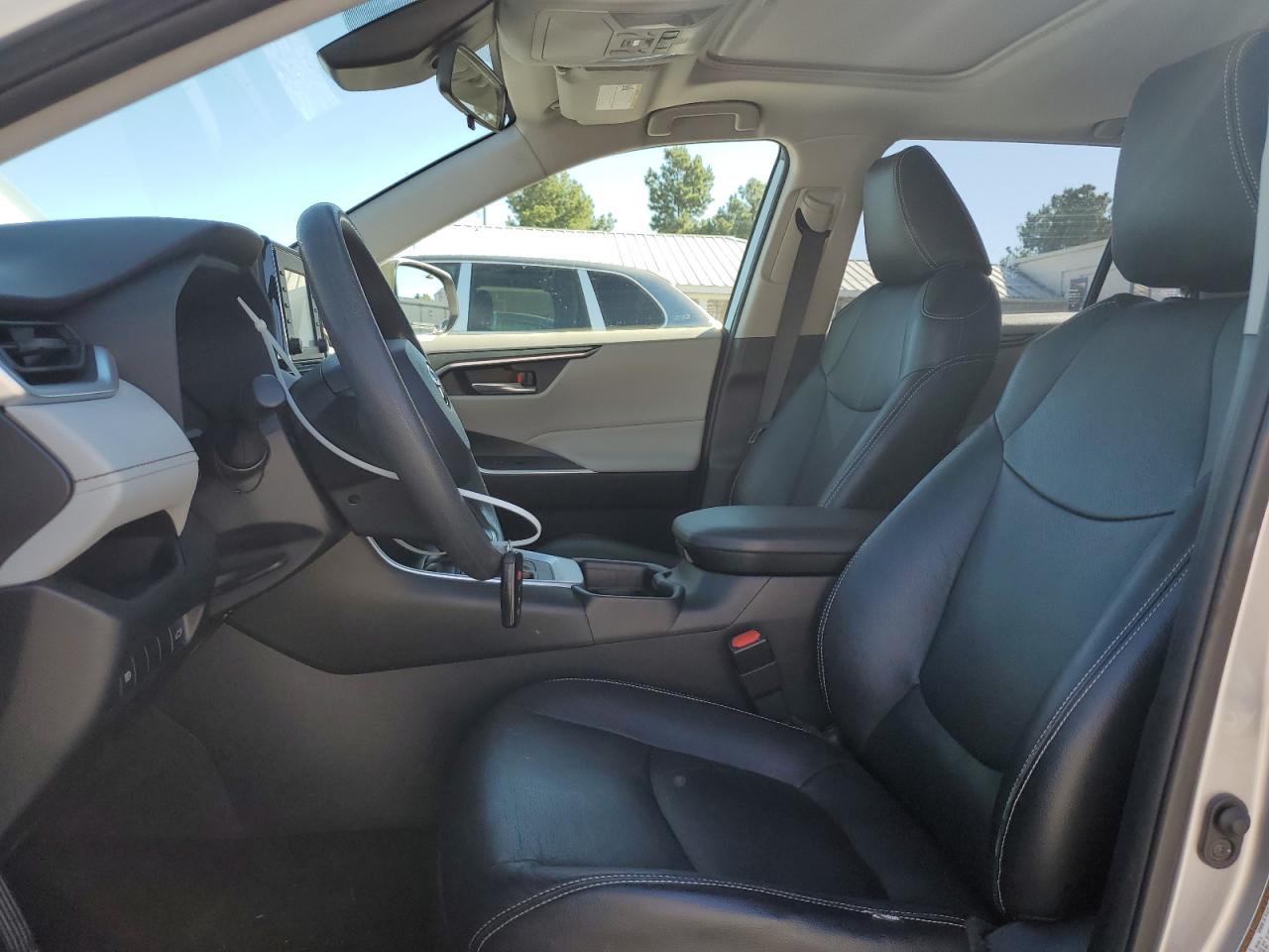 2019 Toyota Rav4 Xle VIN: JTMW1RFV3KD017255 Lot: 87114715