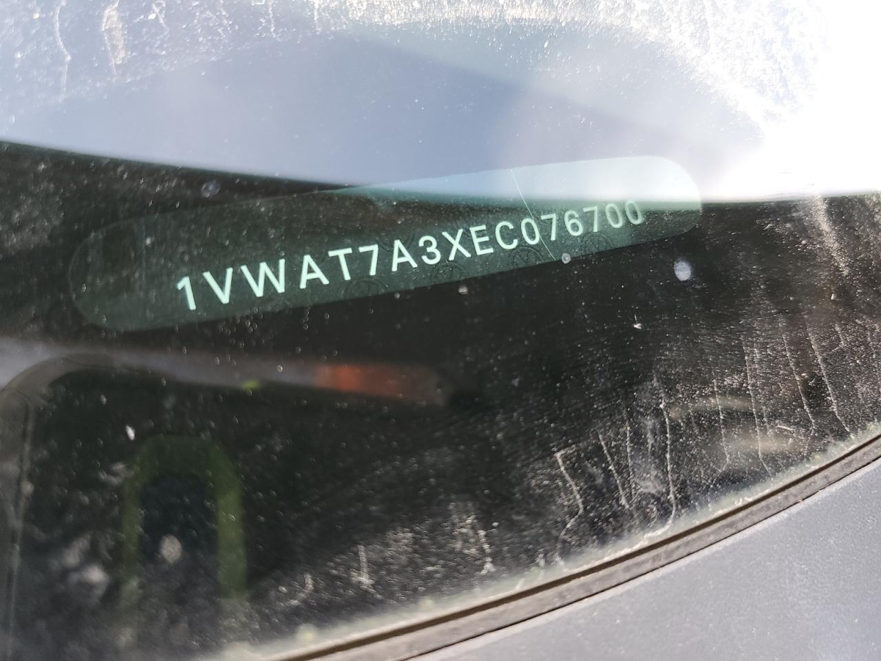 2014 Volkswagen Passat S VIN: 1VWAT7A3XEC076700 Lot: 80921015