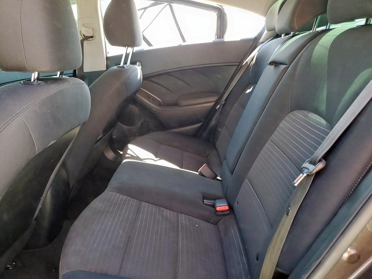 2018 Kia Forte Lx VIN: 3KPFL4A78JE170734 Lot: 82506055