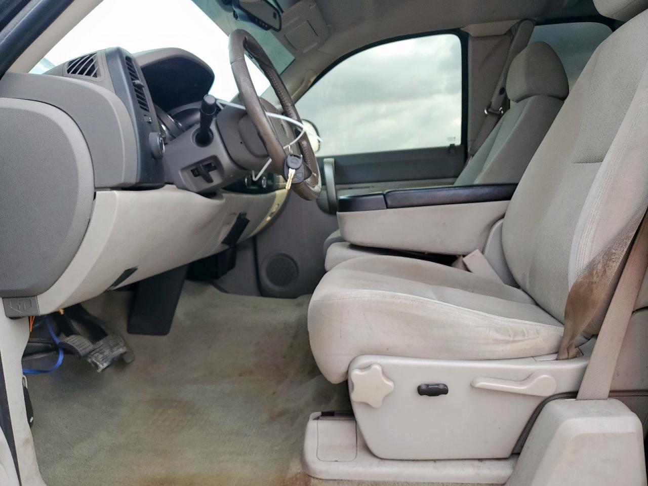 2008 GMC Sierra C1500 VIN: 1GTEC19J18Z277066 Lot: 89891685