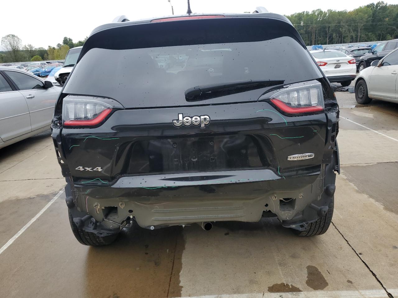 2020 Jeep Cherokee Latitude Plus VIN: 1C4PJMLB4LD636174 Lot: 84817405
