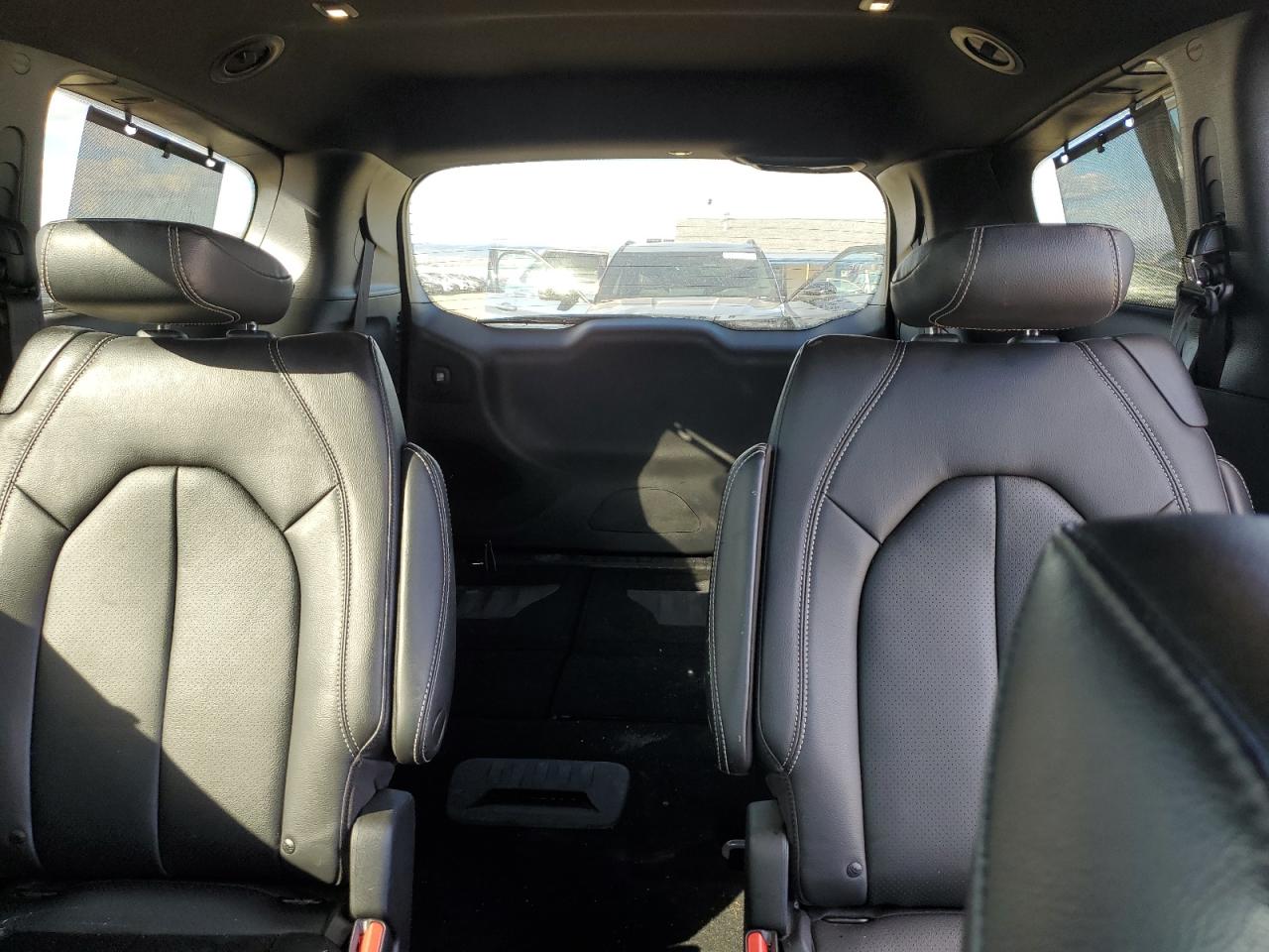 2022 Chrysler Pacifica Touring L VIN: 2C4RC3BGXNR100341 Lot: 81922025