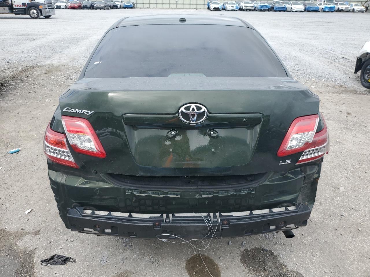 2011 Toyota Camry Base VIN: 4T1BF3EK6BU583992 Lot: 85929095