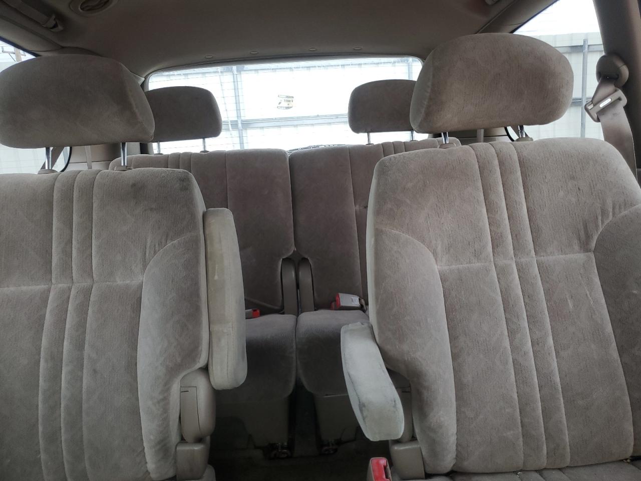 2000 Toyota Sienna Le VIN: 4T3ZF13C4YU280529 Lot: 82532555