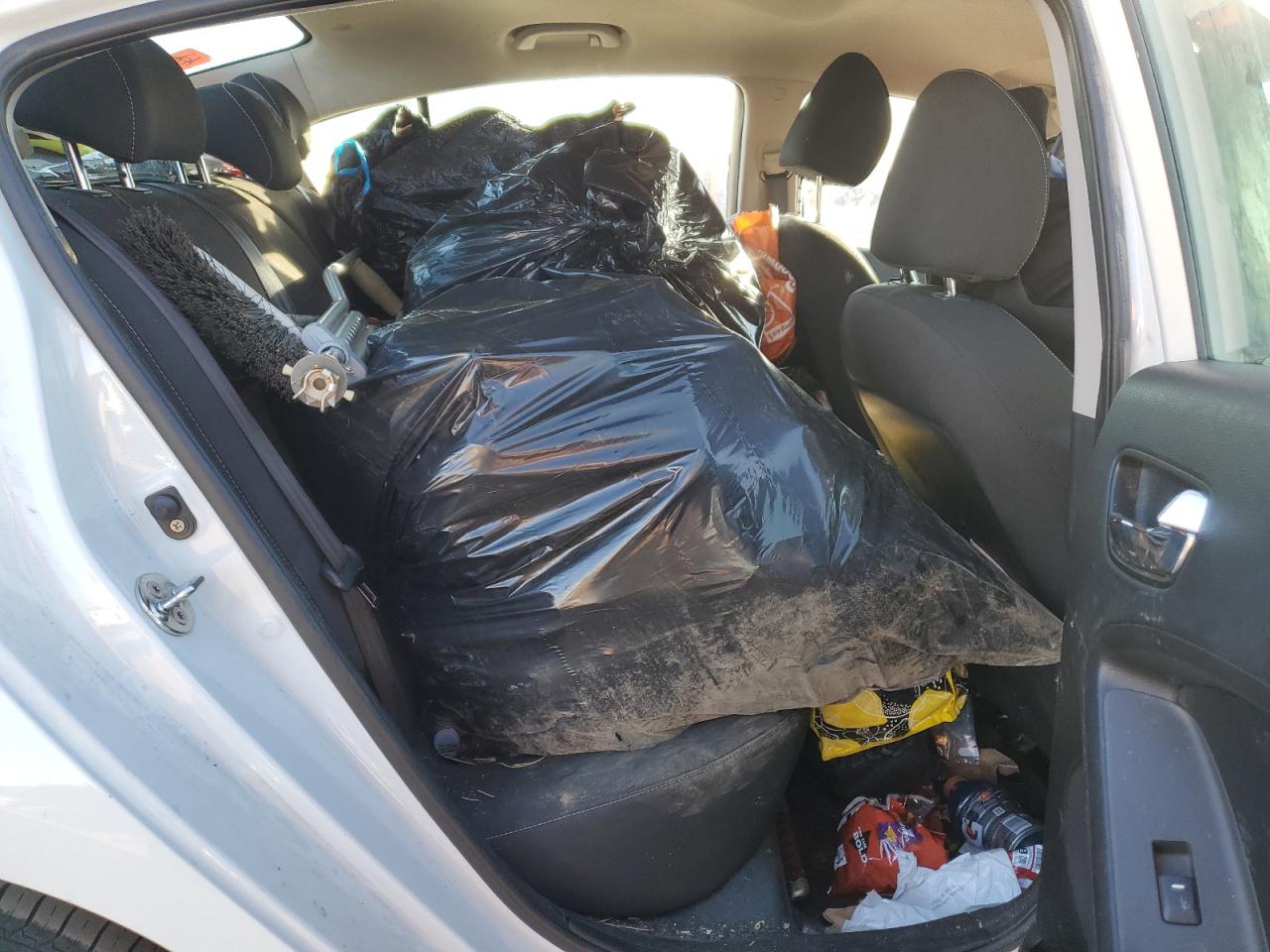 2018 Kia Forte Lx VIN: 3KPFL4A78JE171902 Lot: 84968545