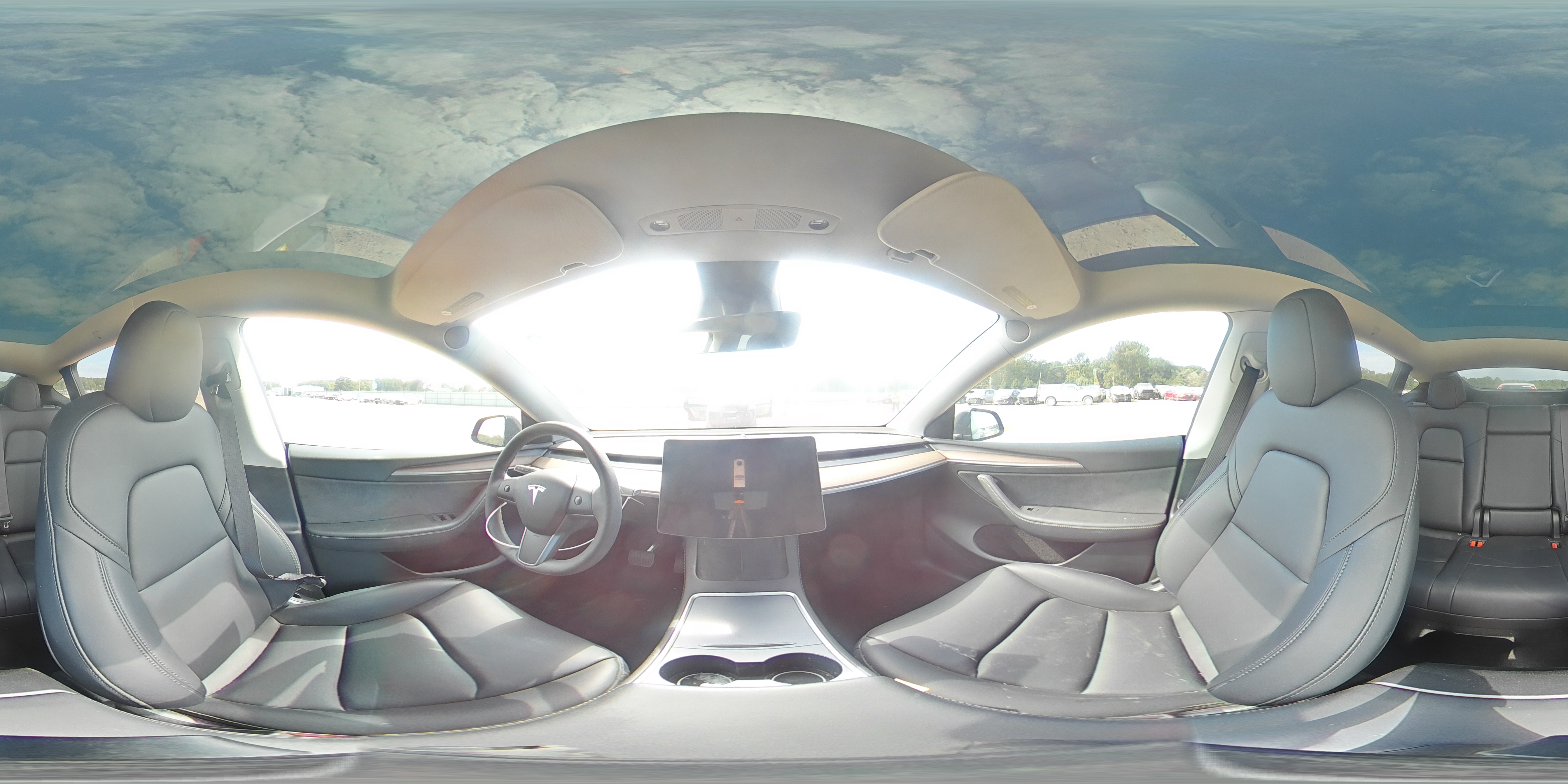 2024 Tesla Model Y VIN: 7SAYGDED7RF079556 Lot: 84292995