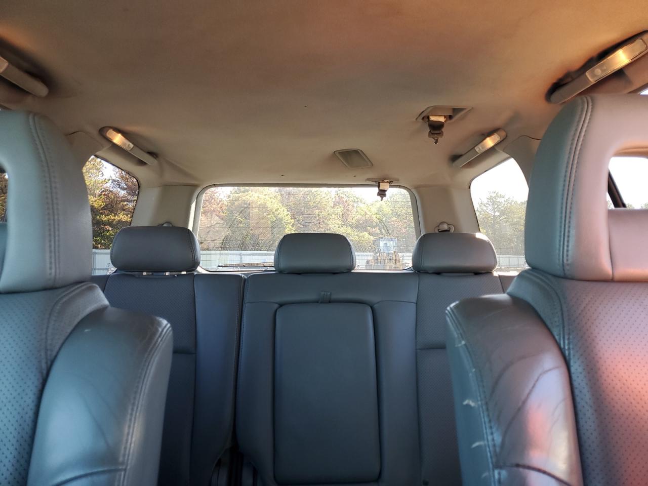 2005 Honda Pilot VIN: 5FNYF18535B058023 Lot: 81904345