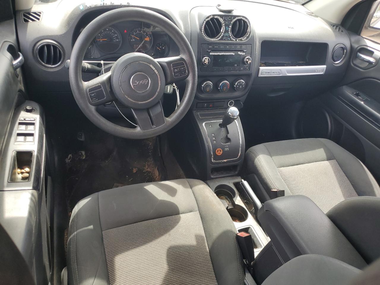 2015 Jeep Compass Sport VIN: 1C4NJCBAXFD249689 Lot: 82244855