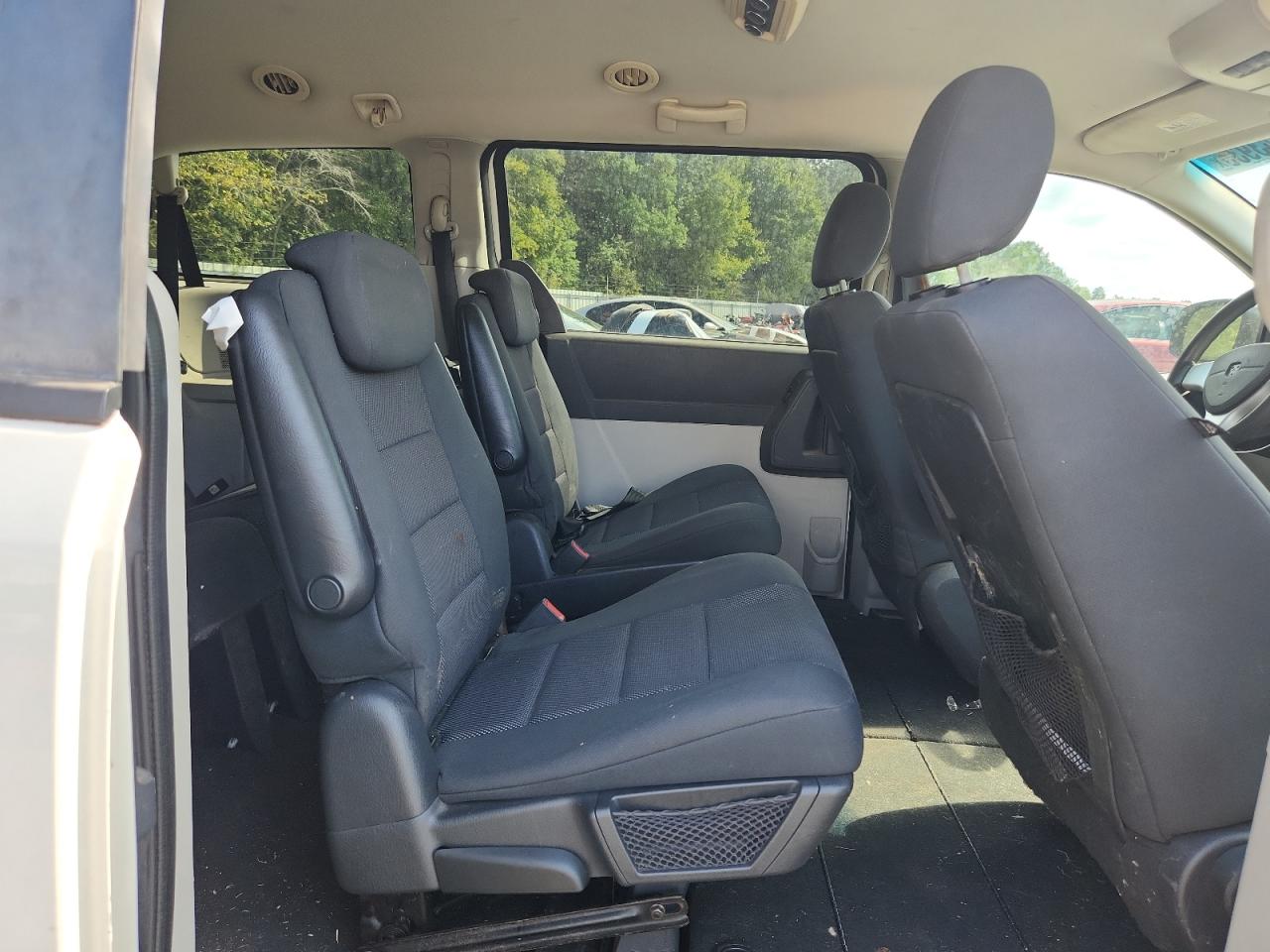 2009 Dodge Grand Caravan Se VIN: 2D8HN44E39R561878 Lot: 82343935