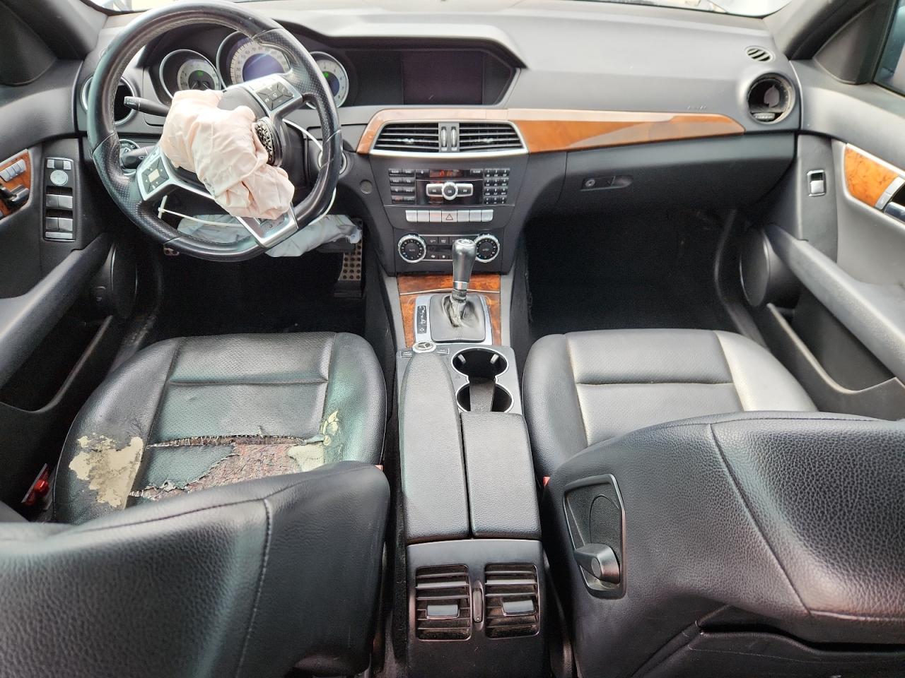 2012 Mercedes-Benz C 250 VIN: WDDGF4HB7CR195613 Lot: 85947605