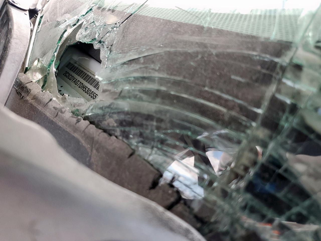 2013 Dodge Challenger Sxt VIN: 2C3CDYAG7DH530855 Lot: 70362045