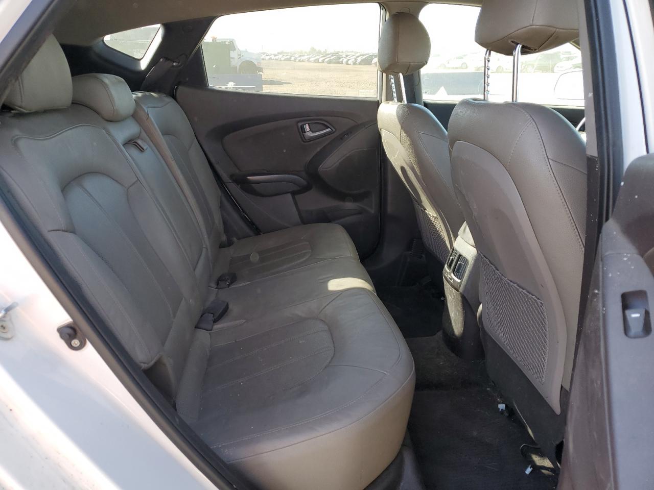 2014 Hyundai Tucson Gls VIN: KM8JUCAG8EU939916 Lot: 82686485