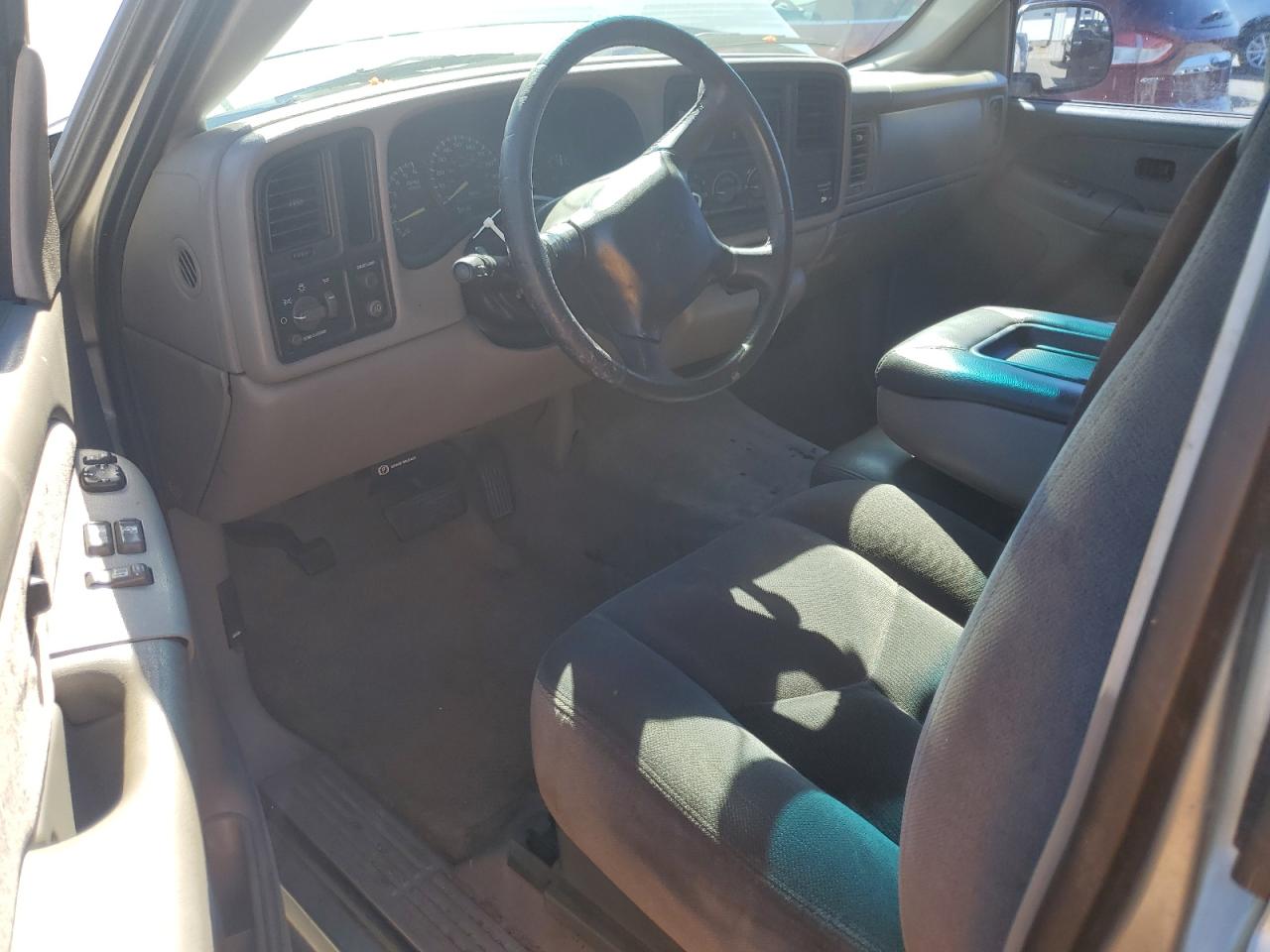 1999 Chevrolet Silverado C1500 VIN: 1GCEC19T3XZ13709 Lot: 84949485