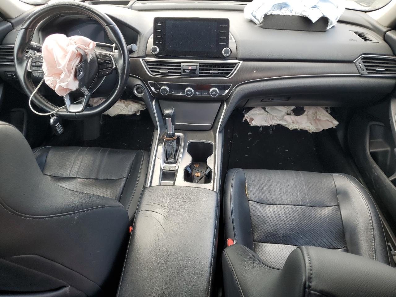 2018 Honda Accord Touring VIN: 1HGCV1F97JA043242 Lot: 90274125