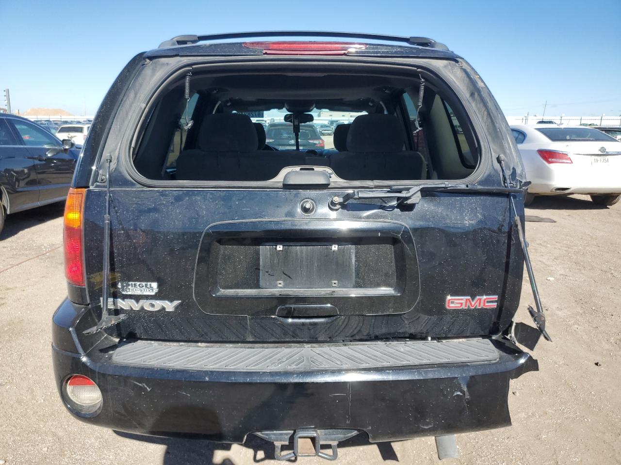 2004 GMC Envoy VIN: 1GKDT13S842438792 Lot: 87282405