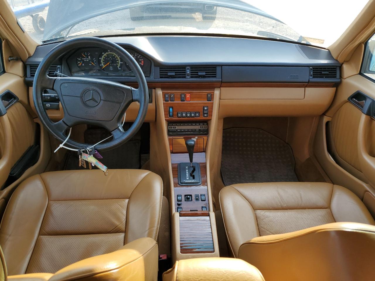 1992 Mercedes-Benz 300 E 4Matic VIN: WDBED30E9NB632464 Lot: 86144335