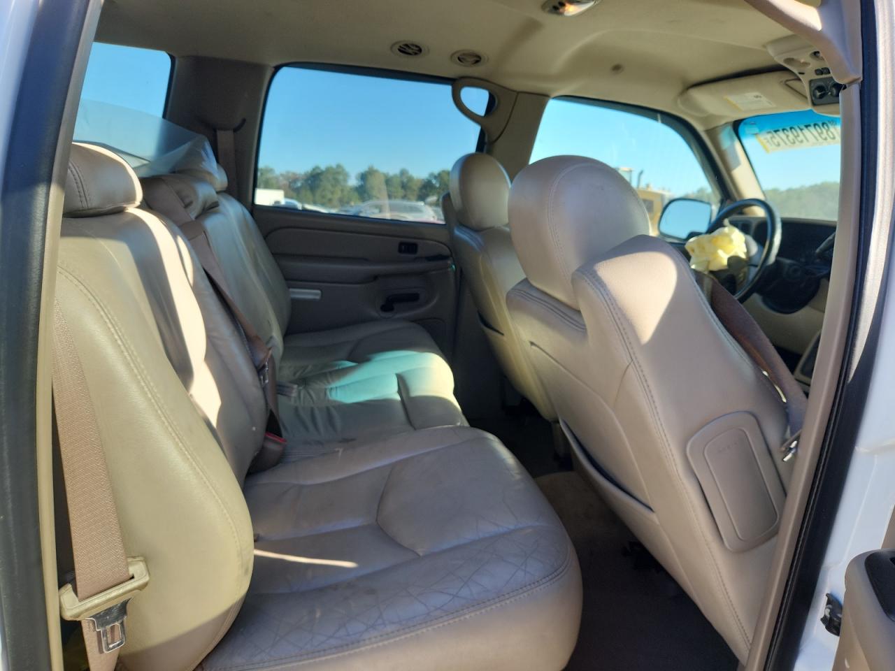 2004 Chevrolet Suburban C1500 VIN: 1GNEC16Z94J162287 Lot: 89719375