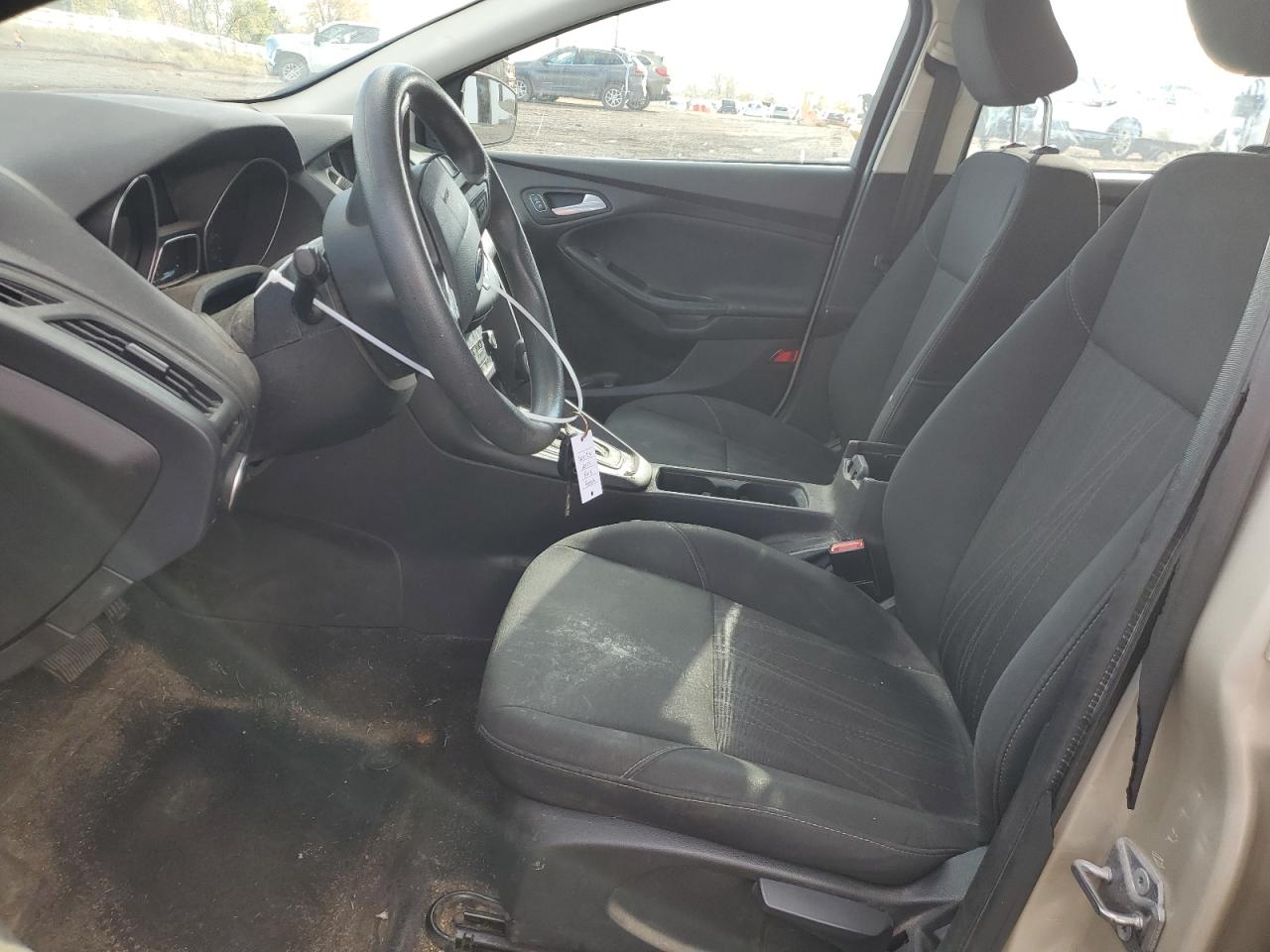 2017 Ford Focus Se VIN: 1FADP3F25HL270106 Lot: 90517465