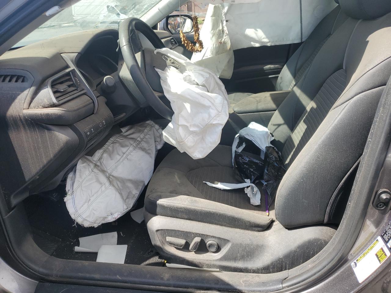 2022 Toyota Camry Se VIN: 4T1G11AK7NU630451 Lot: 84647825