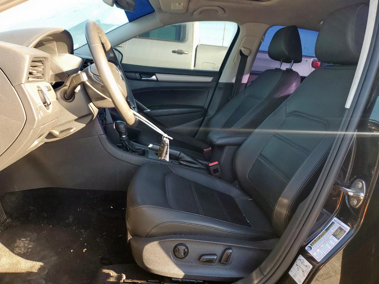 2021 Volkswagen Passat Se VIN: 1VWSA7A35MC005221 Lot: 90893675