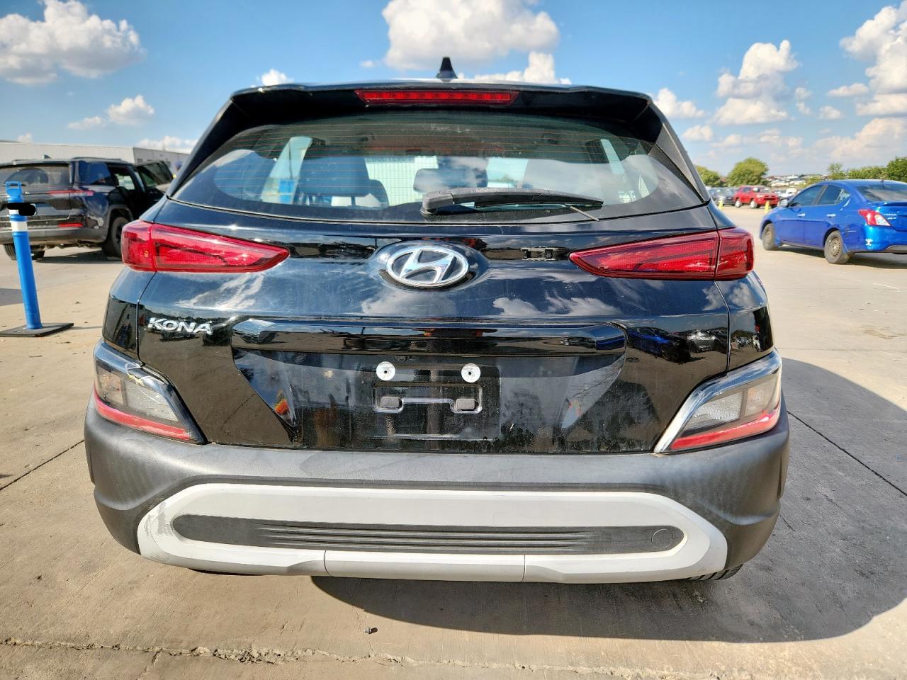 2022 Hyundai Kona Sel VIN: KM8K22AB0NU781967 Lot: 84975805