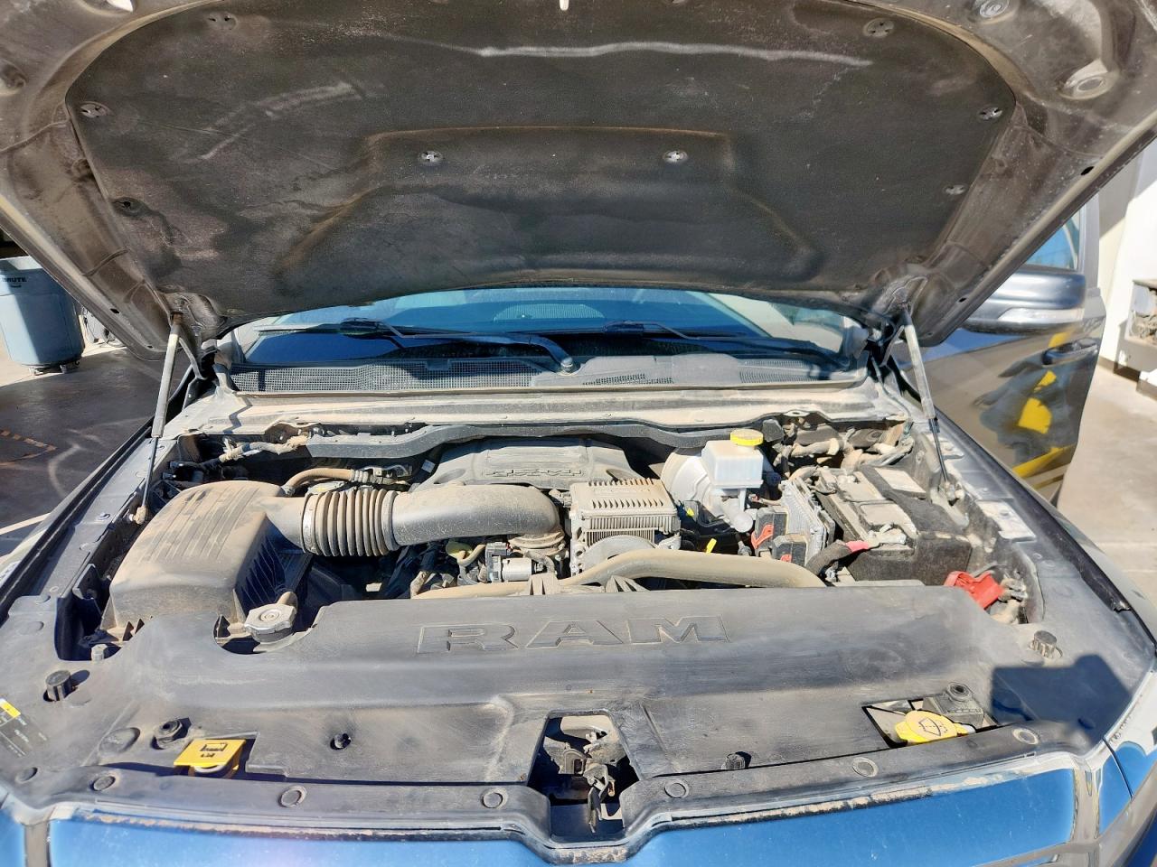 2021 Ram 1500 Big Horn/Lone Star VIN: 1C6SRFFT0MN585312 Lot: 83958775