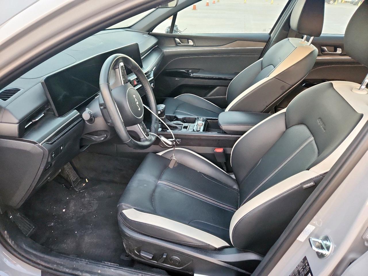 2025 Kia K5 Gt Line VIN: KNAG64J70S5390116 Lot: 81949985