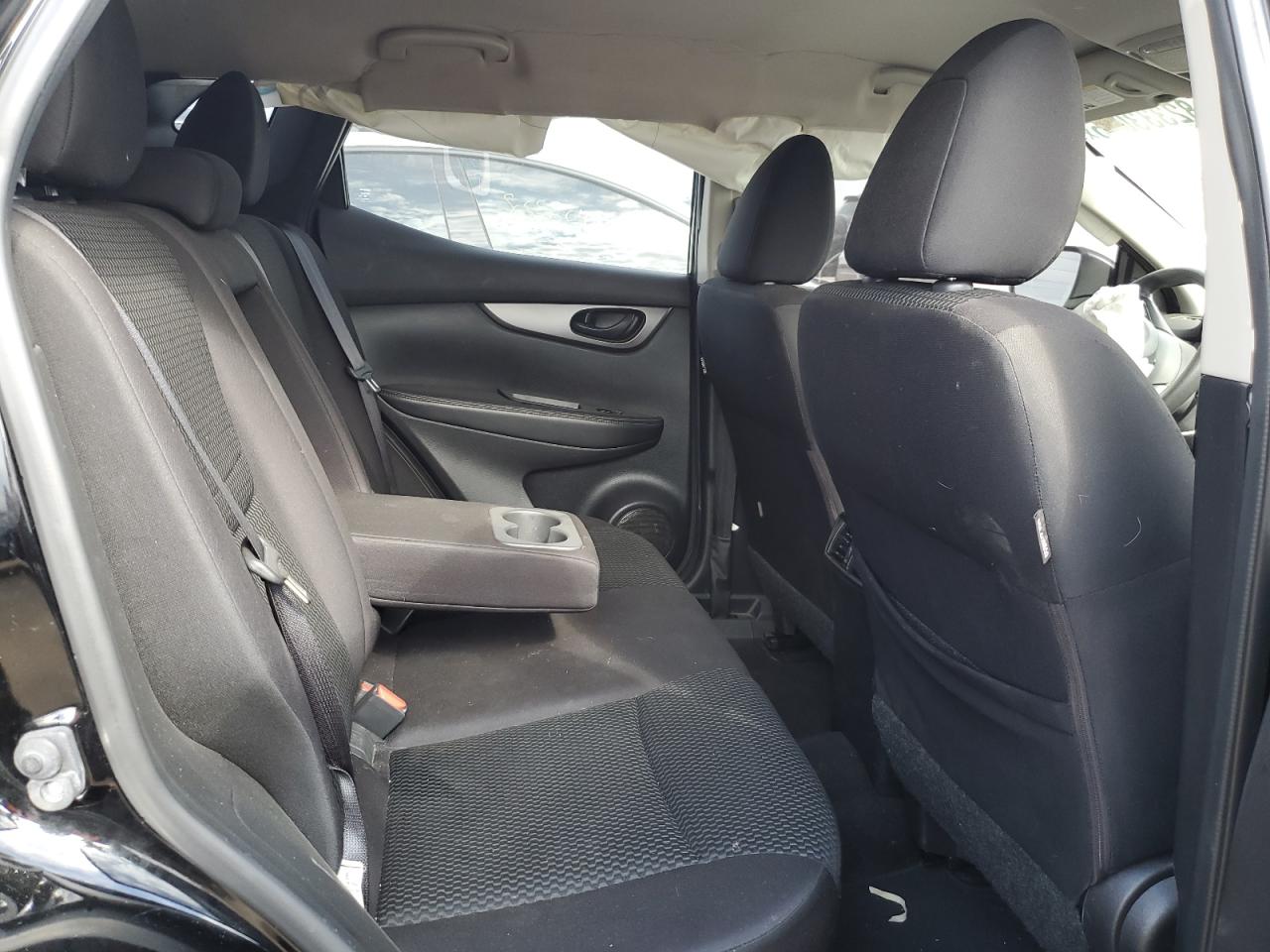 2018 Nissan Rogue Sport S VIN: JN1BJ1CR0JW289257 Lot: 82333085