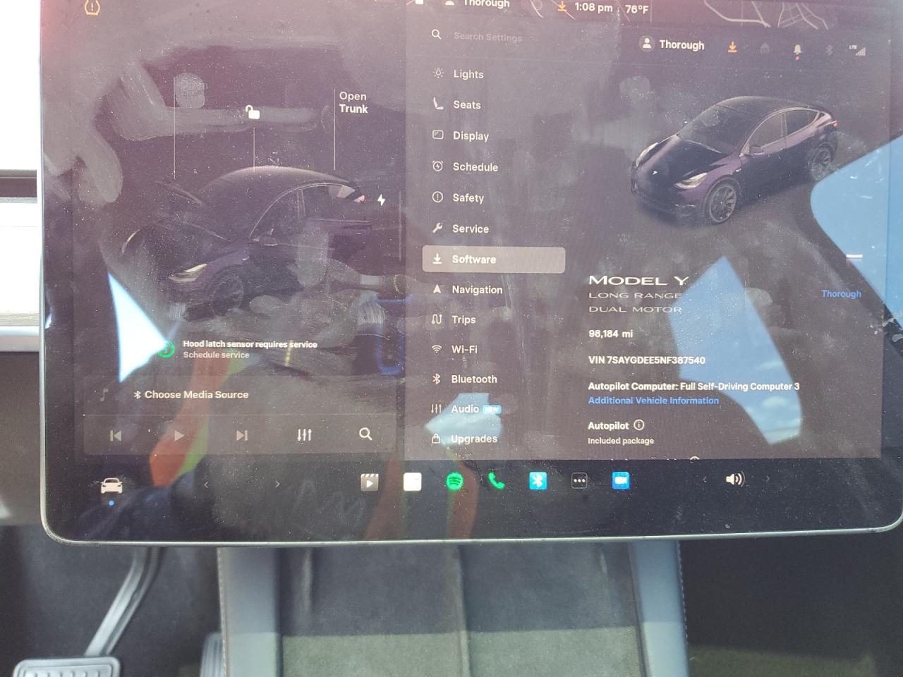 2022 Tesla Model Y VIN: 7SAYGDEE5NF387540 Lot: 90804325