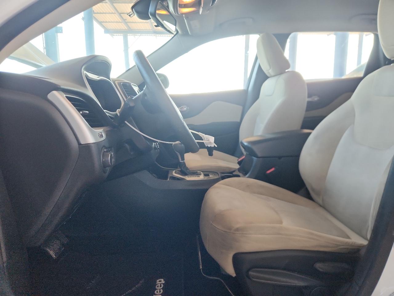 2016 Jeep Cherokee Sport VIN: 1C4PJLAB3GW149331 Lot: 85390695