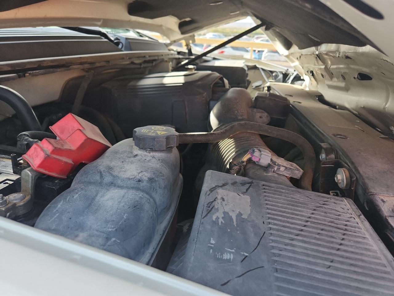 2011 GMC Yukon Xl K1500 Slt VIN: 1GKS2KE35BR184999 Lot: 90344675