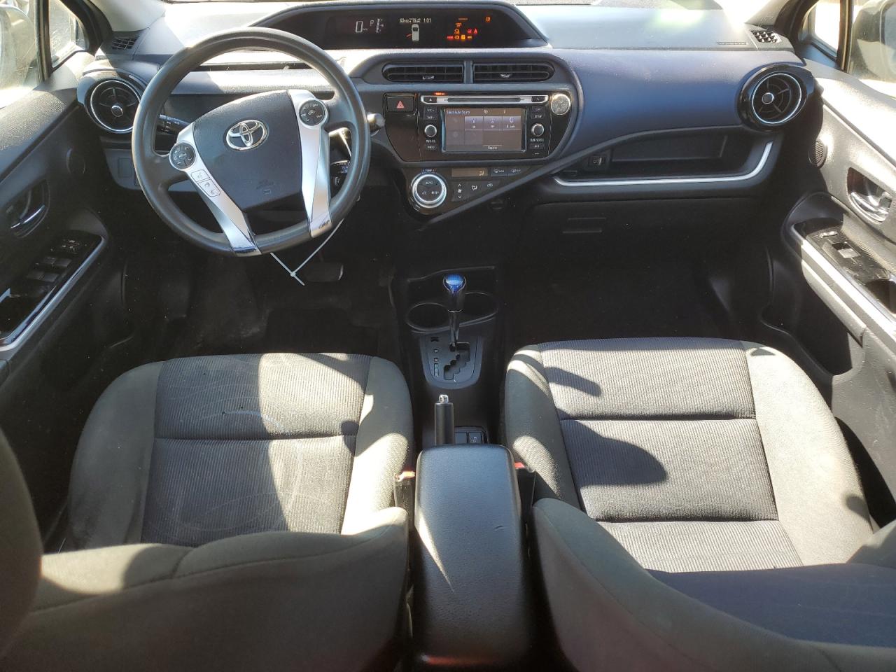 2015 Toyota Prius C VIN: JTDKDTB38F1109394 Lot: 82407135