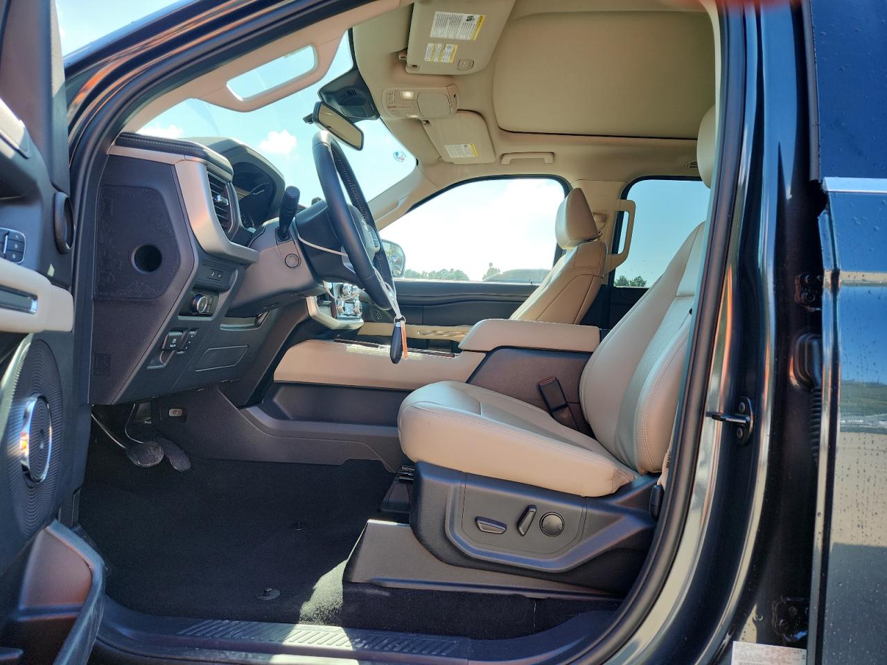 2024 Ford Expedition Max Xlt VIN: 1FMJK1H80REA78496 Lot: 83857755