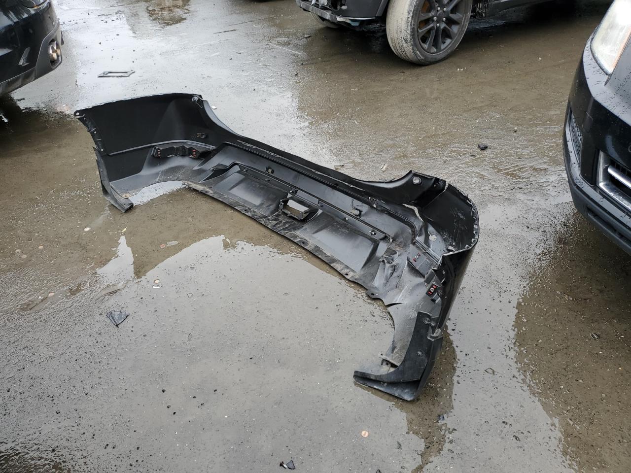 2019 Nissan Rogue S VIN: JN8AT2MV4KW385869 Lot: 85839505