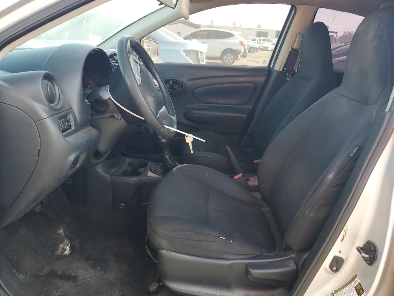 2016 Nissan Versa S VIN: 3N1CN7AP1GL879995 Lot: 82295145