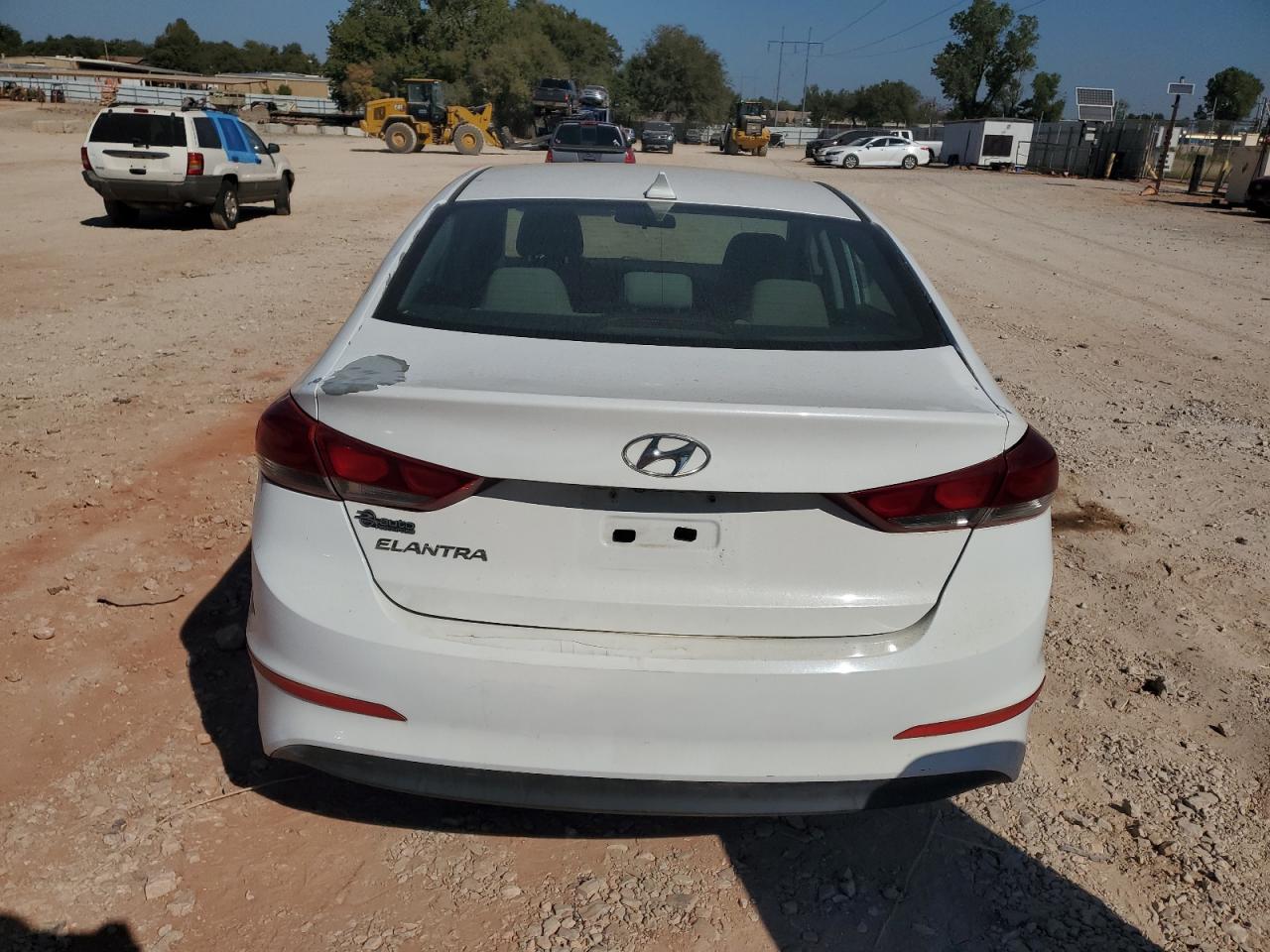 2017 Hyundai Elantra Se VIN: 5NPD84LFXHH015377 Lot: 82400485