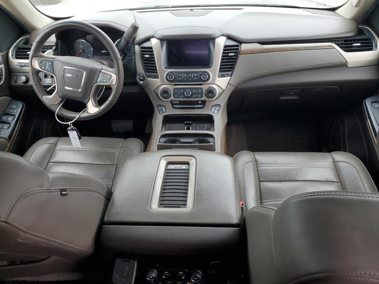 2018 GMC Yukon Xl Denali VIN: 1GKS2HKJ4JR364351 Lot: 86215795