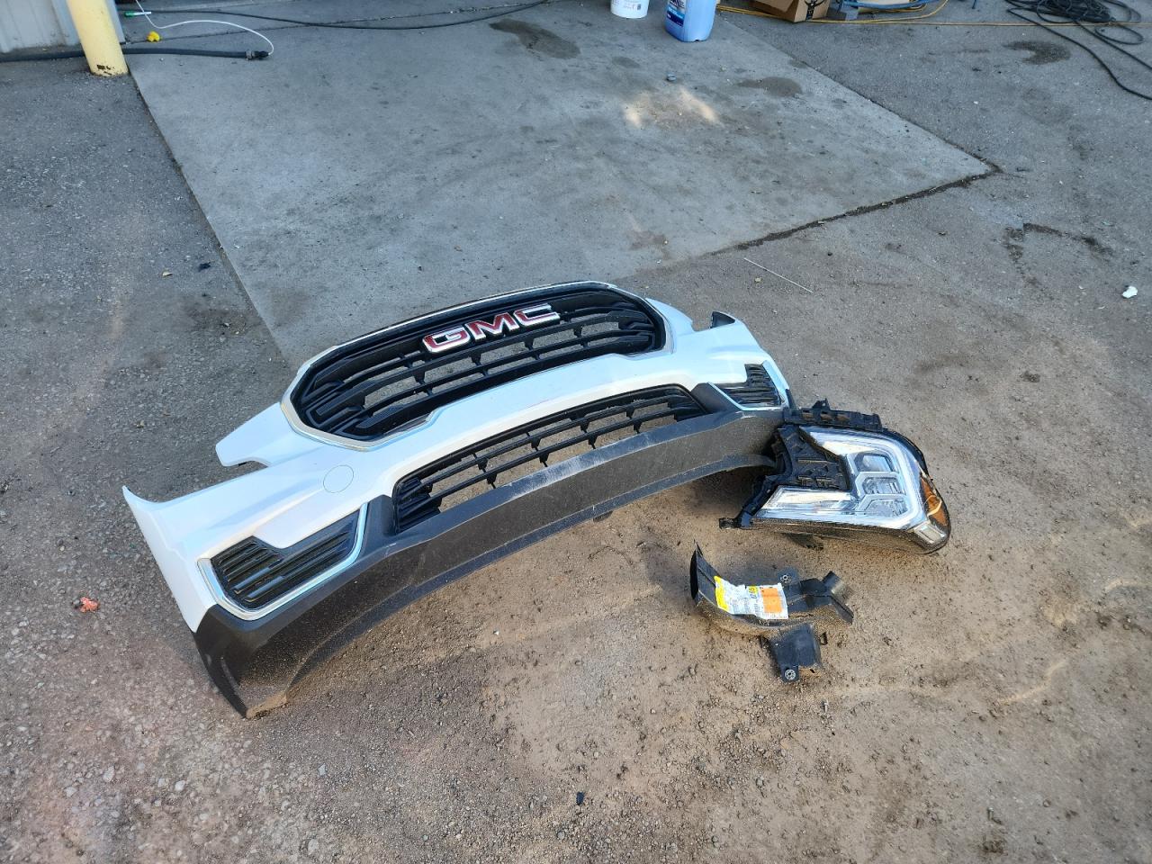 2024 GMC Terrain Sle VIN: 3GKALTEG8RL258192 Lot: 90835105