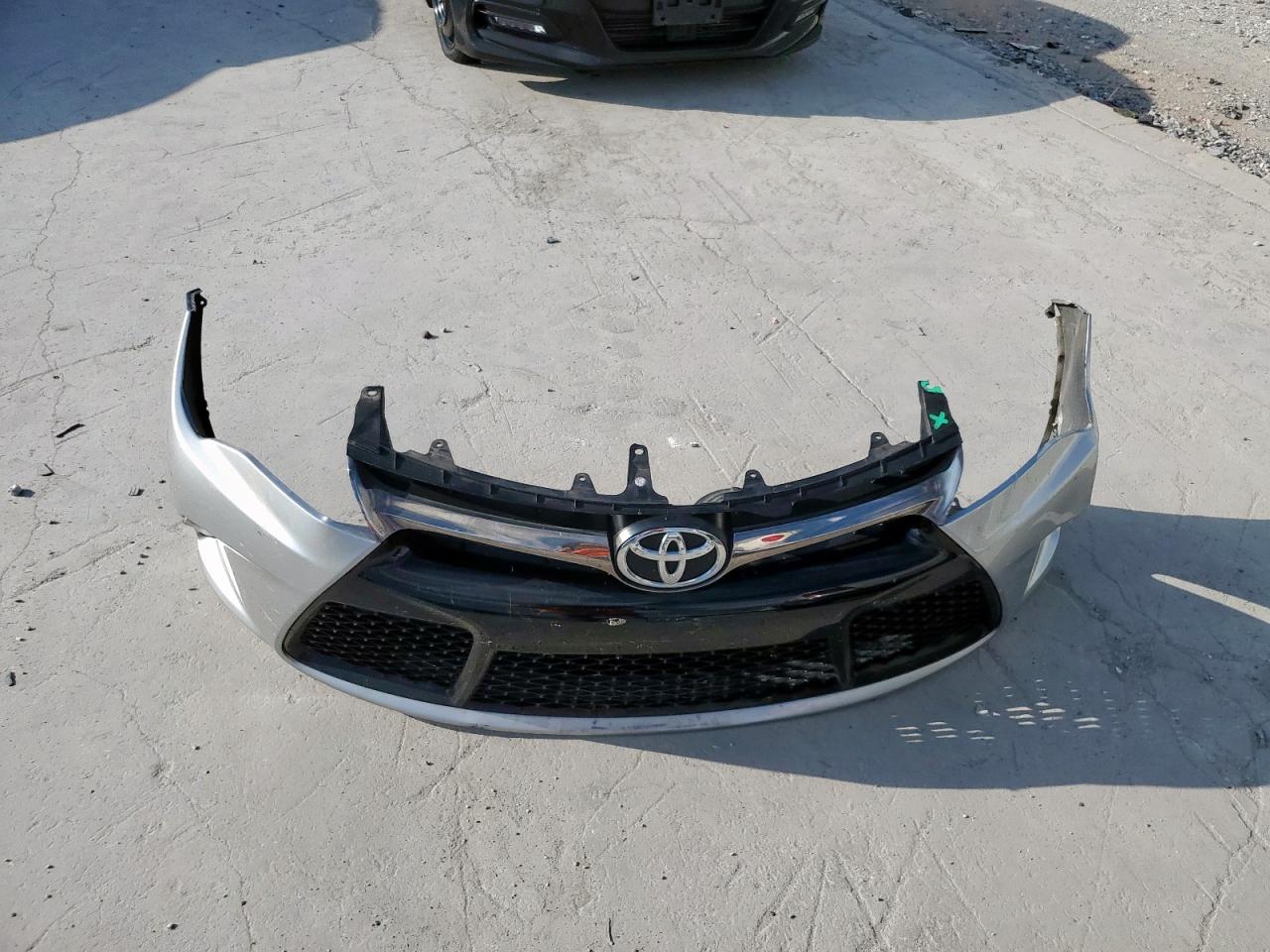 2016 Toyota Camry Le VIN: 4T1BF1FKXGU203188 Lot: 85525045