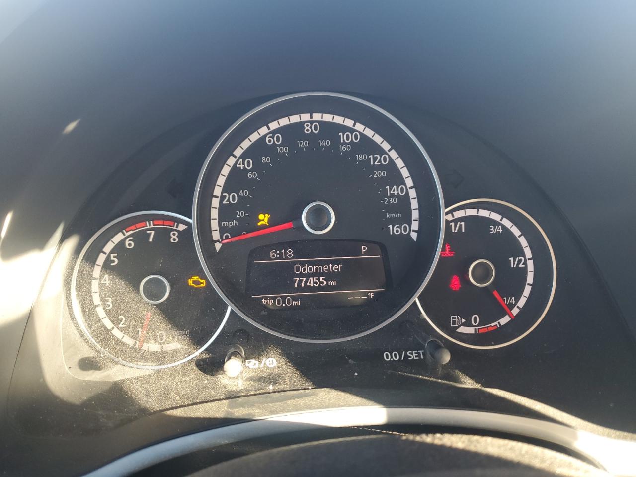 2014 Volkswagen Beetle VIN: 3VW517AT4EM823956 Lot: 82664205