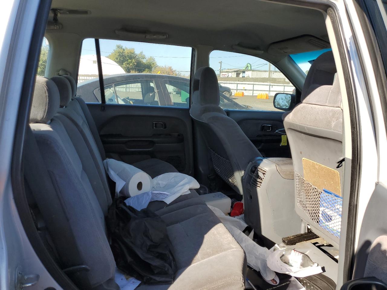 2003 Honda Pilot Lx VIN: 2HKYF18153H552881 Lot: 85306475