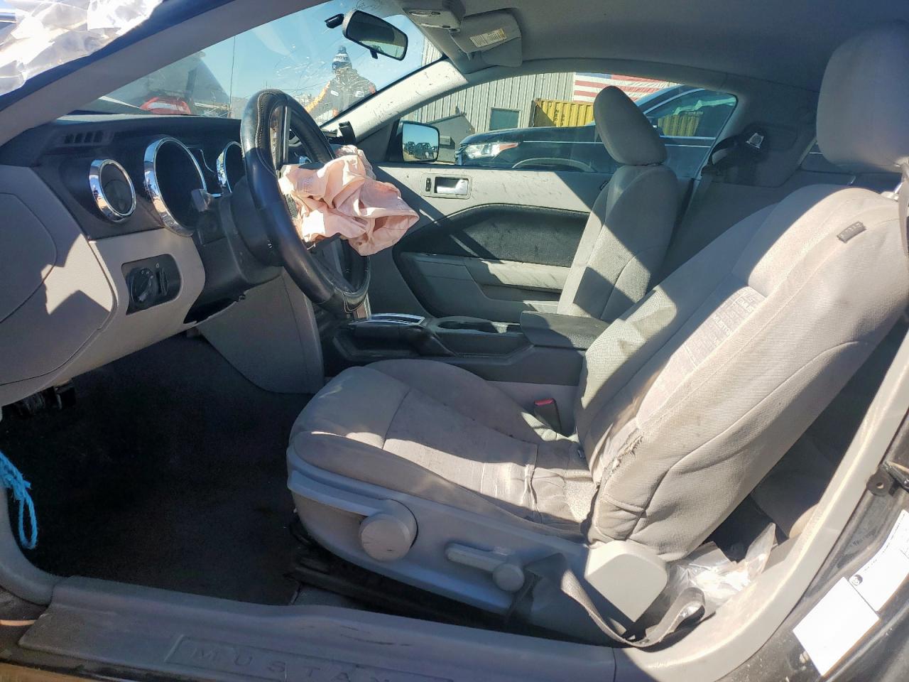 2009 Ford Mustang VIN: 1ZVHT80N295100974 Lot: 90866055