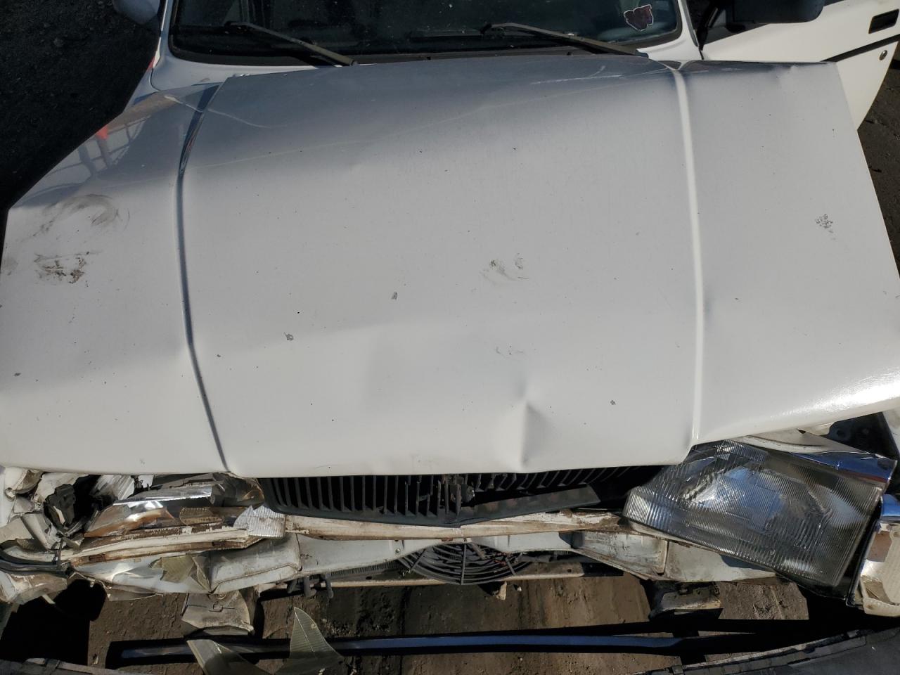 1992 Volvo 240 Base VIN: YV1AS8819N1473739 Lot: 86154505