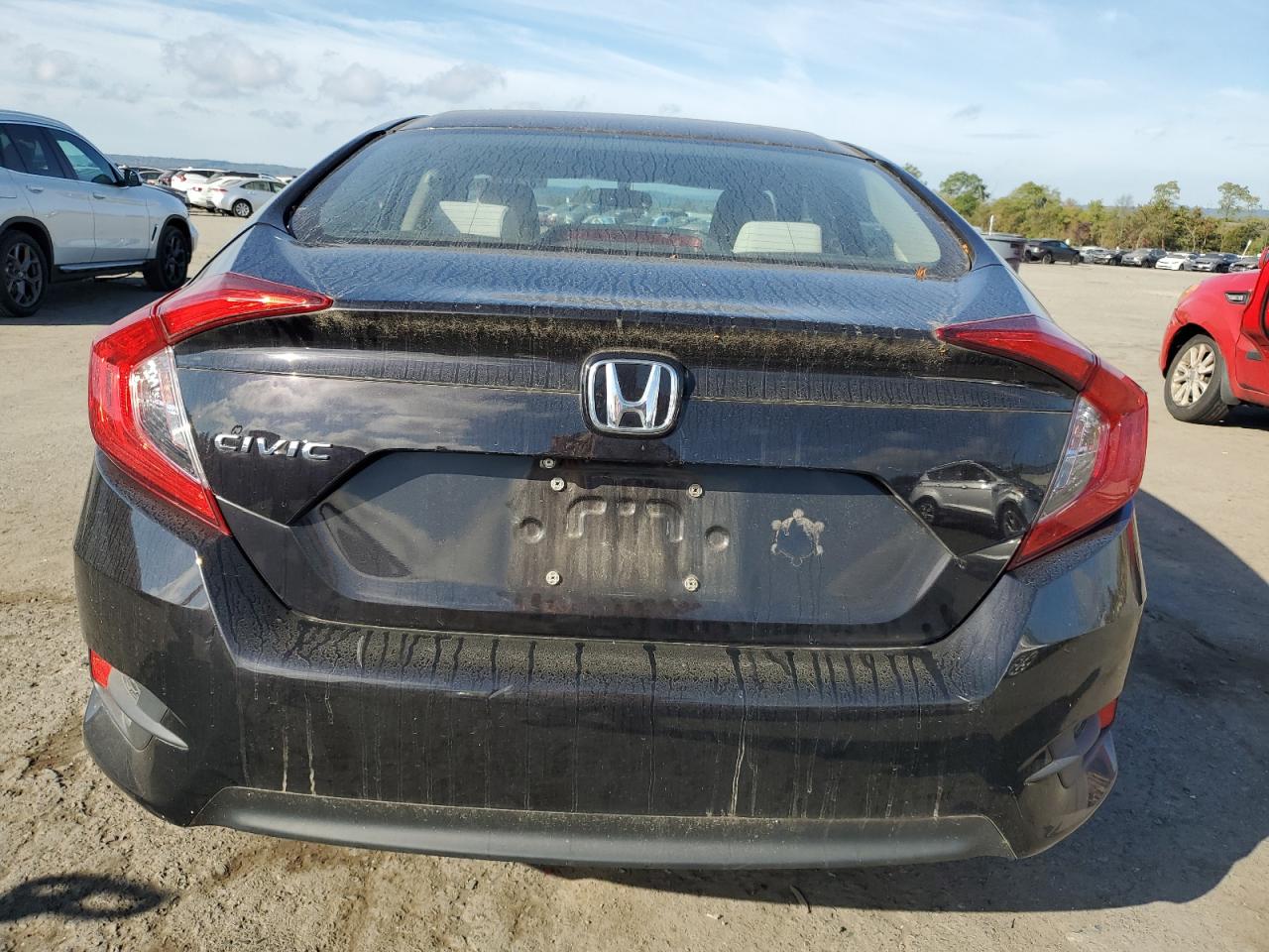 2018 Honda Civic Lx VIN: 2HGFC2F54JH507322 Lot: 82307645
