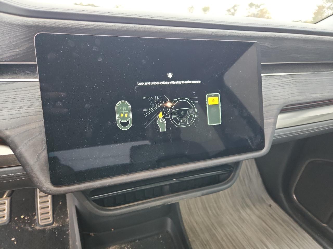 2022 Rivian R1T Launch Edition VIN: 7FCTGAAL9NN015396 Lot: 90294075