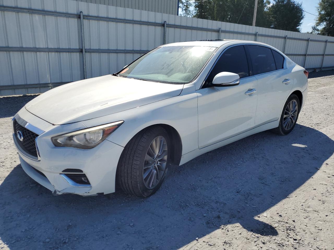 2018 Infiniti Q50 Luxe