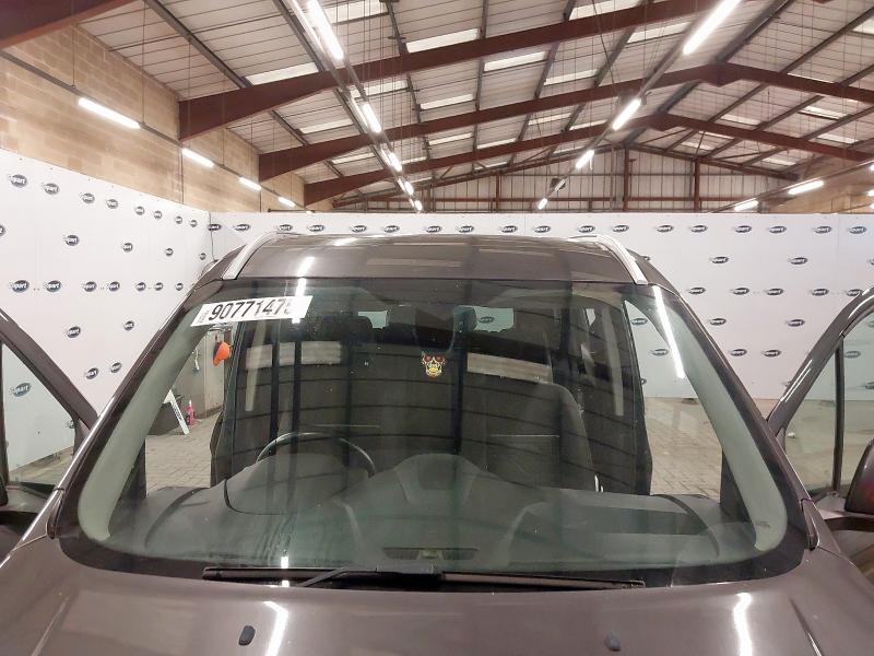 2015 FORD TOURNEO CONNECT GR T-NIUM 